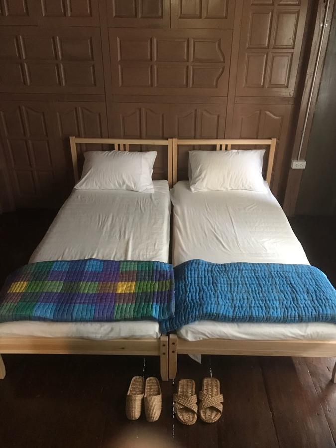 Pickbaan Hostel Ламфун Екстериор снимка